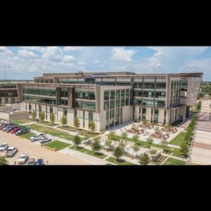 Meet your Posher, Derrick